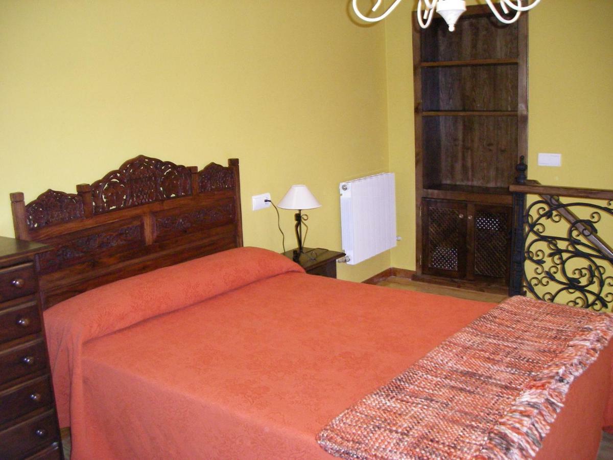 Apartamento Sopiedra ヌエバ・デ・リャネス エクステリア 写真